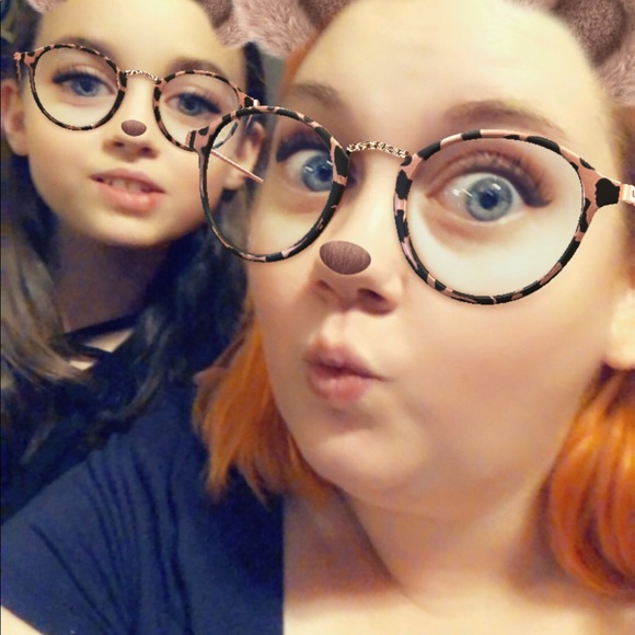 Meet your Posher, Amanda - Picture 7 of 13